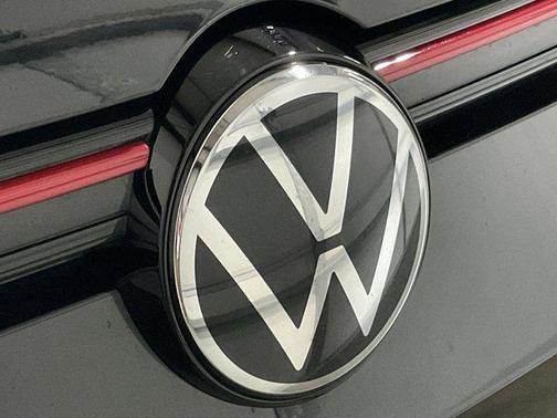 2024 Volkswagen Golf GTI 2.0T S DSG