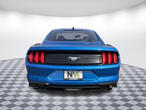 2021 Ford Mustang EcoBoost