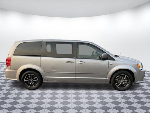 2014 Dodge Grand Caravan AVP/SE