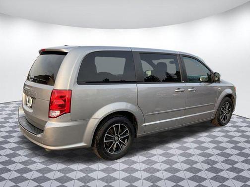 2014 Dodge Grand Caravan AVP/SE
