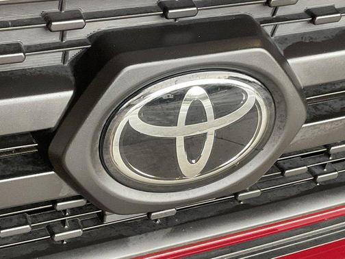 2023 Toyota RAV4 Adventure