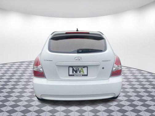 2010 Hyundai Accent GS