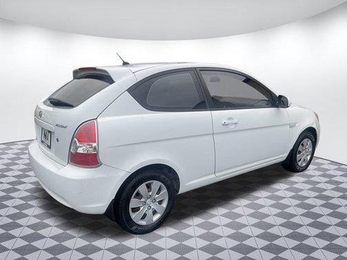 2010 Hyundai Accent GS