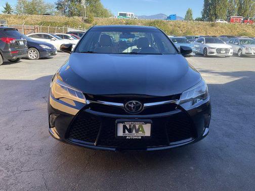 2016 Toyota Camry XSE