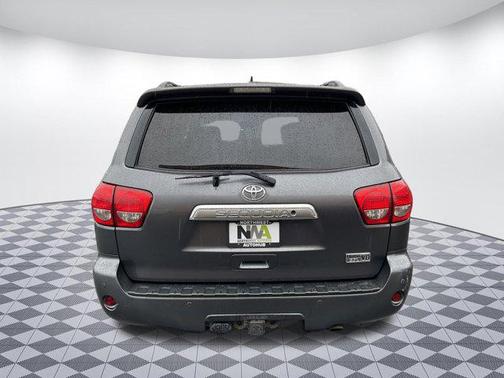 2014 Toyota Sequoia Limited