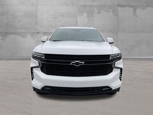 White 2023 Chevrolet Suburban RST