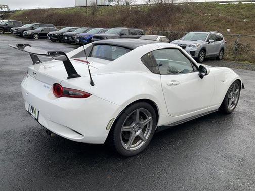 2022 Mazda MX-5 Miata RF Grand Touring