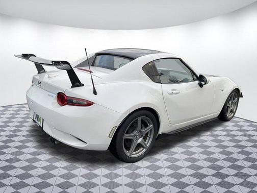 2022 Mazda MX-5 Miata RF Grand Touring