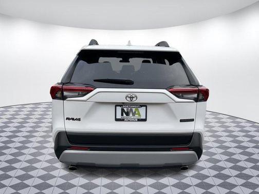 Ice Cap 2024 Toyota RAV4 Adventure