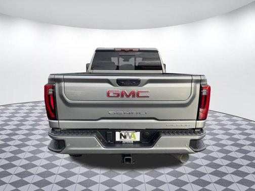 2024 GMC Sierra 2500 Denali