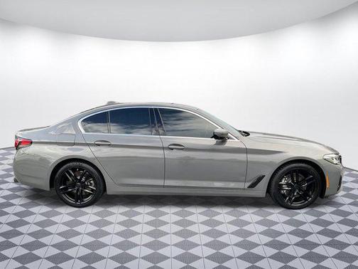 Bernina Grey Amber Effect Metallic 2021 BMW 530 xDrive