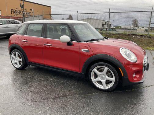 2015 MINI Hardtop Cooper
