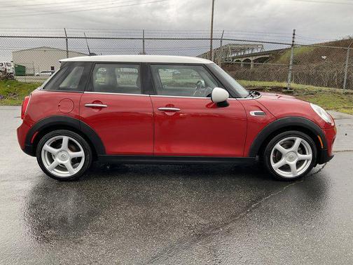 2015 MINI Hardtop Cooper