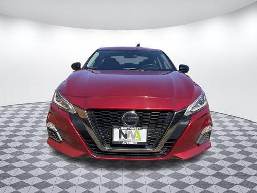 2022 Nissan Altima SR Intelligent AWD