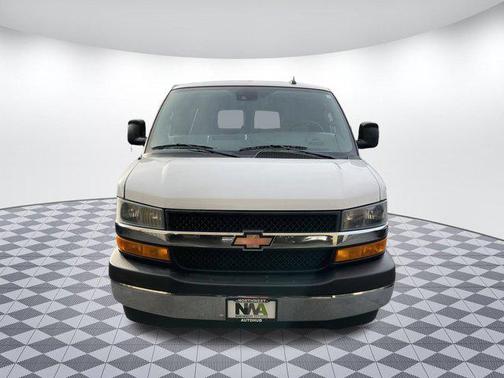 2019 Chevrolet Express 2500 LT
