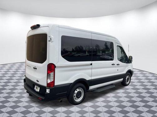 2019 Ford Transit-150 XL