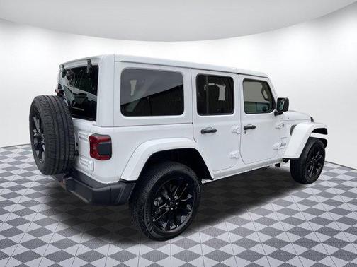 2024 Jeep Wrangler 4xe Sahara