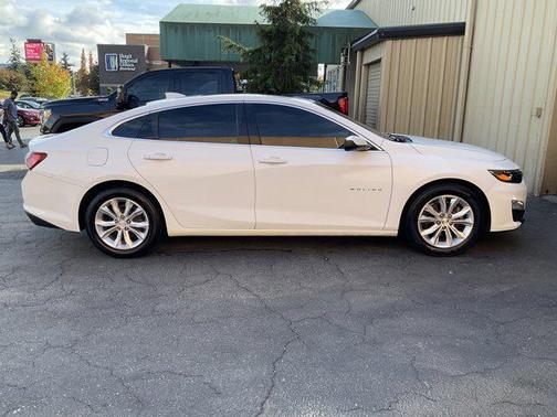 2020 Chevrolet Malibu FWD LT