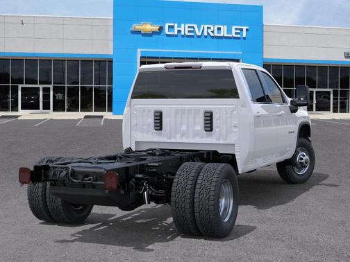2026 Chevrolet Silverado 3500 WT