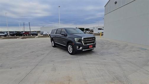 2021 GMC Yukon XL SLT