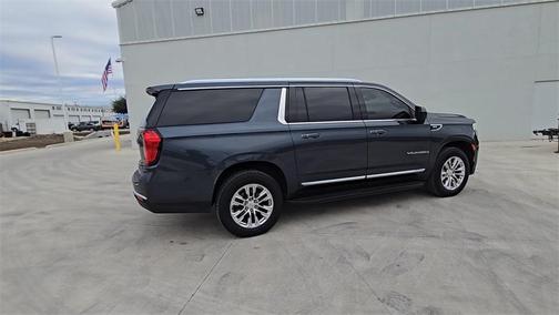 2021 GMC Yukon XL SLT