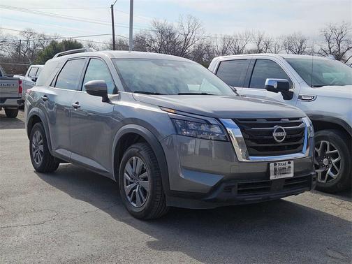2025 Nissan Pathfinder SV FWD