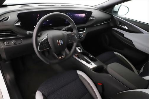 2025 Buick Envista Preferred FWD