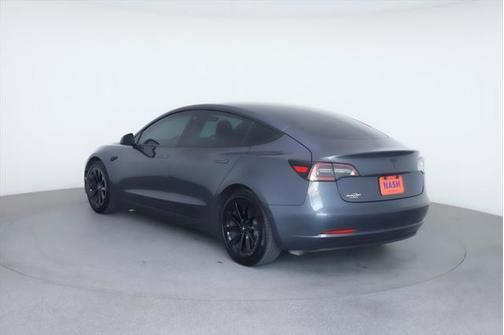 2022 Tesla Model 3 Standard Range