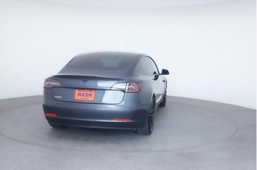 2022 Tesla Model 3 Standard Range