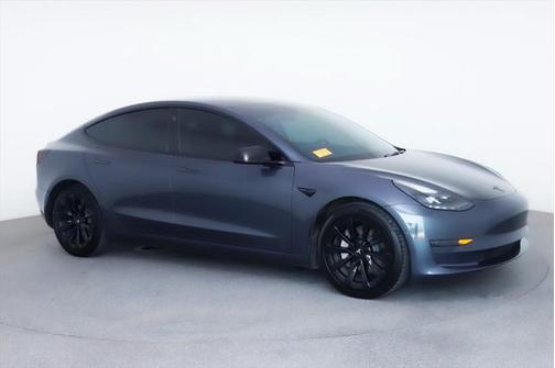 2022 Tesla Model 3 Standard Range