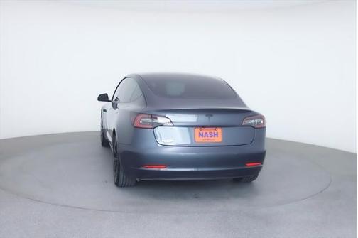 2022 Tesla Model 3 Standard Range