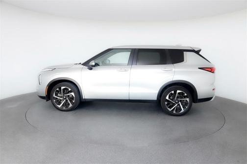 2024 Mitsubishi Outlander SE 2.5 2WD