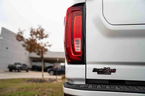 2022 GMC Sierra 2500 AT4