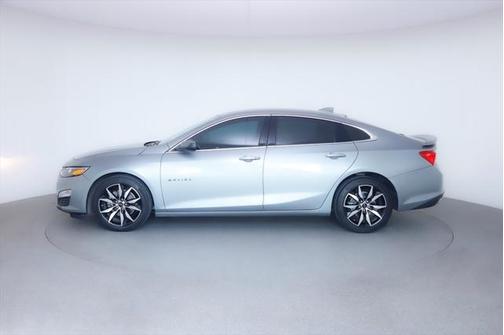 2023 Chevrolet Malibu FWD RS
