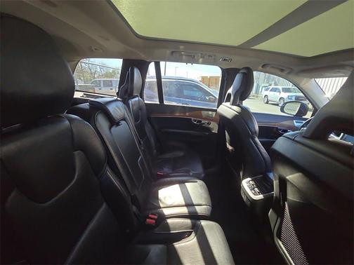 2020 Volvo XC90 T6 Inscription