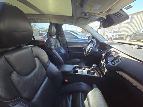 2020 Volvo XC90 T6 Inscription
