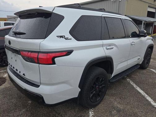 Wind Chill Pearl 2024 Toyota Sequoia SR5
