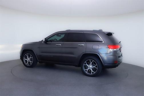 2019 Jeep Grand Cherokee Overland