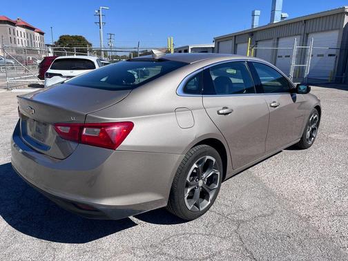 2023 Chevrolet Malibu FWD 1LT