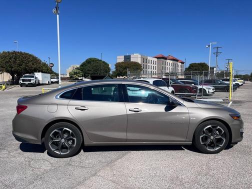 2023 Chevrolet Malibu FWD 1LT