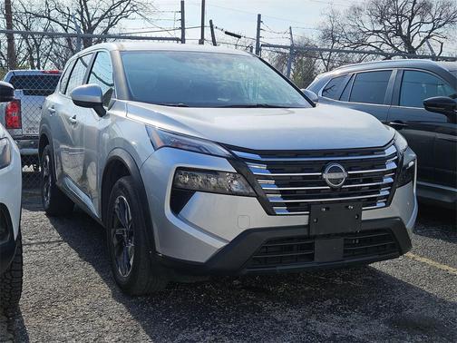 2025 Nissan Rogue SV