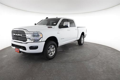 2024 RAM 2500 Laramie Crew Cab 4x4 6'4' Box