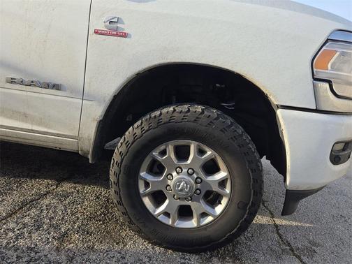 2024 RAM 2500 Laramie Crew Cab 4x4 6'4' Box