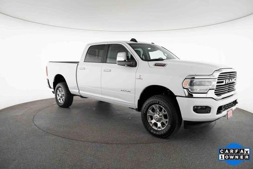 2024 RAM 2500 Laramie Crew Cab 4x4 6'4' Box
