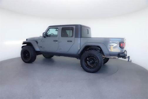 2022 Jeep Gladiator Willys 4x4