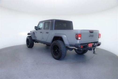 2022 Jeep Gladiator Willys 4x4