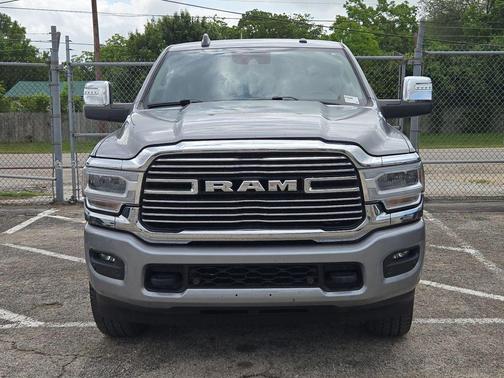 Billet Silver Metallic Clearcoat 2024 RAM 2500 Laramie Crew Cab 4x4 6'4' Box