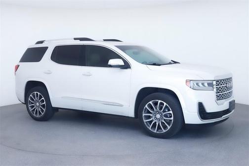 2022 GMC Acadia Denali
