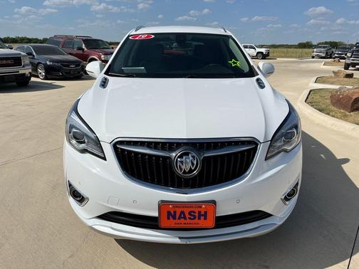 Photo 2 of 35 of 2019 Buick Envision Premium II