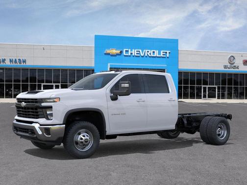 2025 Chevrolet Silverado 3500 WT